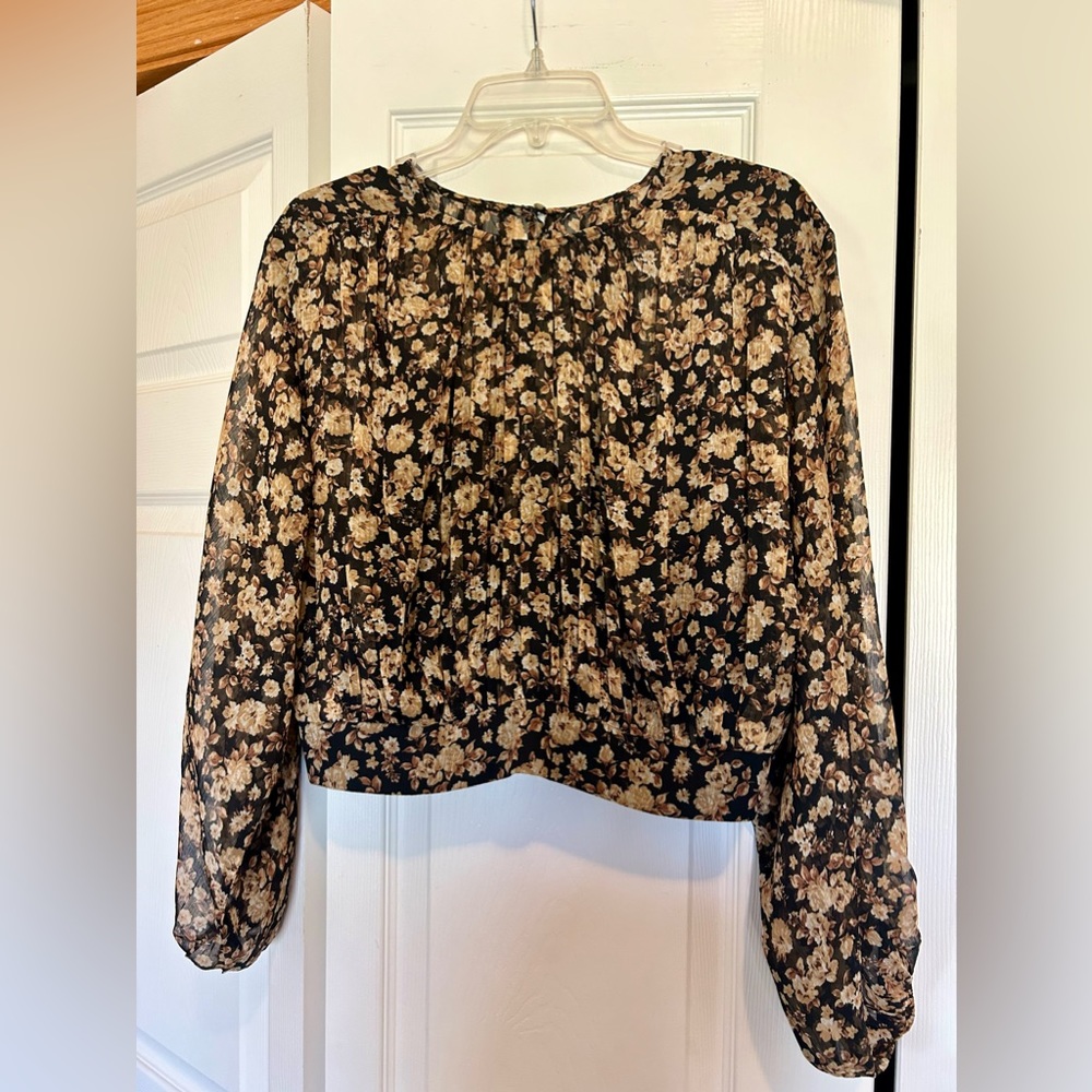 Abercrombie & Fitch blouse.